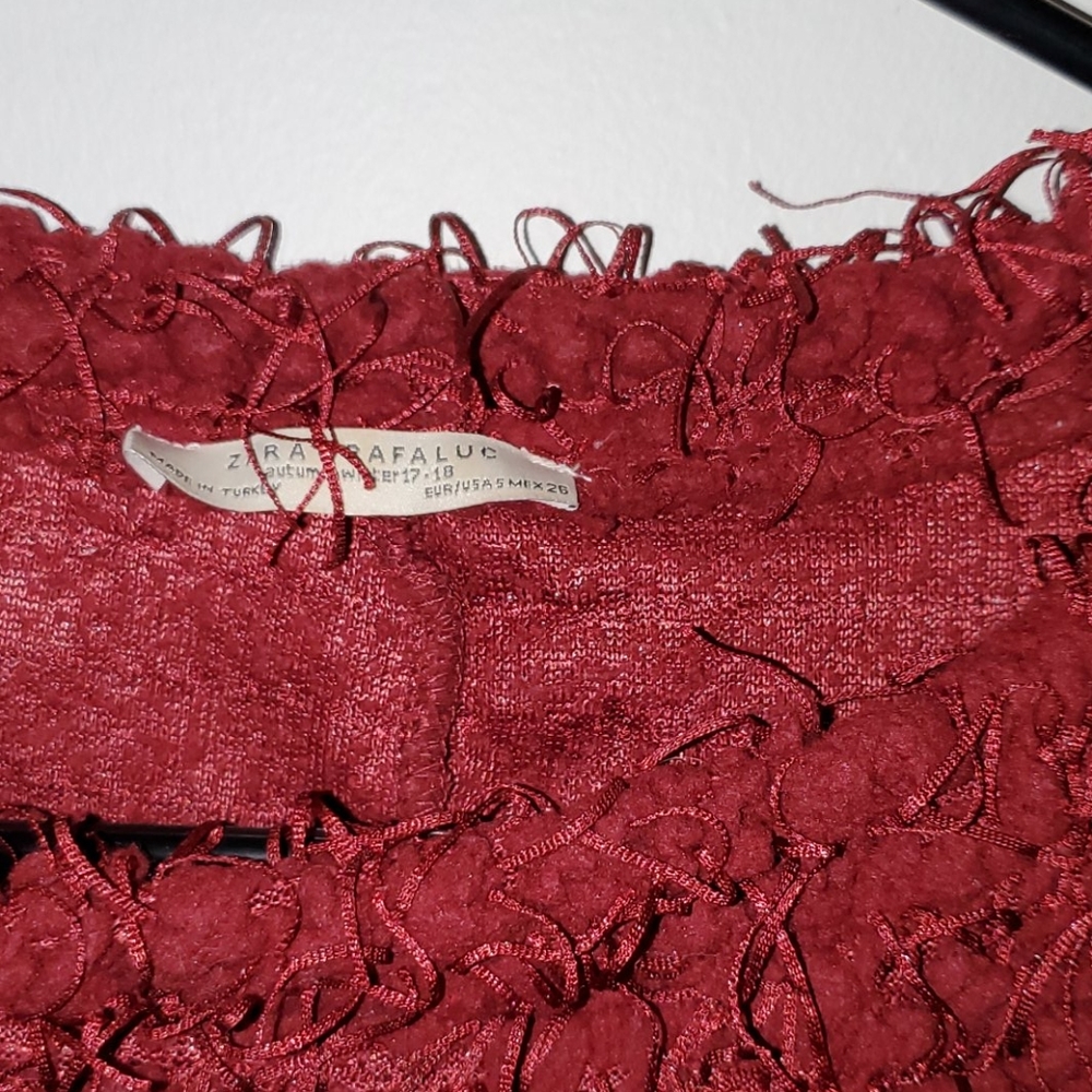 Zara Sweater - Picture 3 of 3